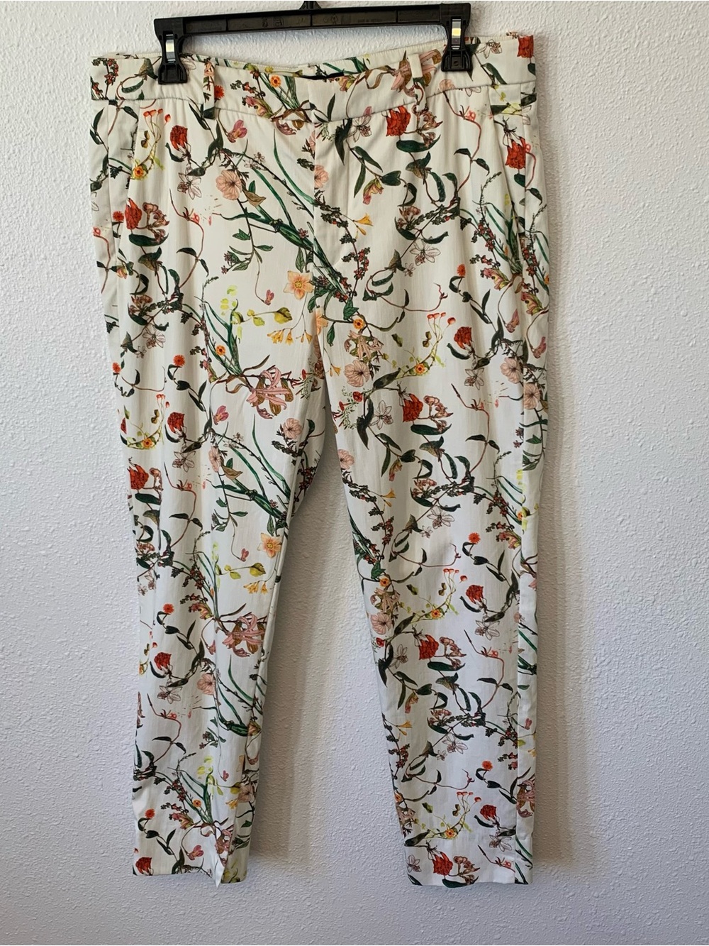 Zara Woman Botanical Floral Print Crop Leg Pants Trousers White Multi Large